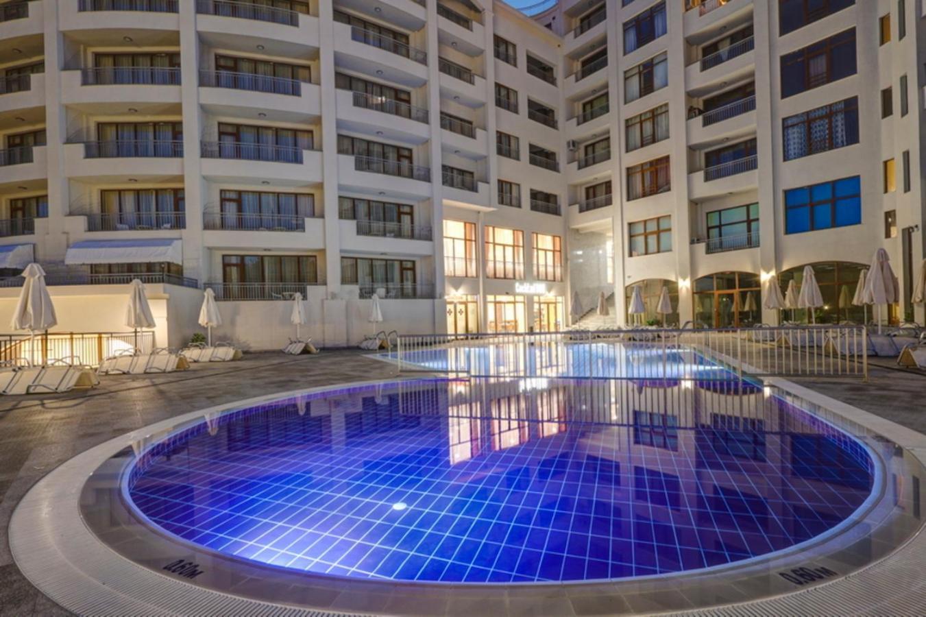 Continental Apartments Aranyhomok Kültér fotó
